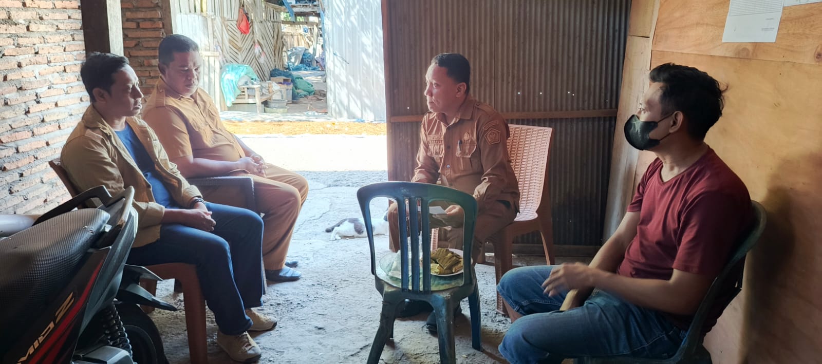 Verifikasi Bedah Rumah 2026, Lurah Lembang Turun Langsung Pastikan Bantuan Tepat Sasaran